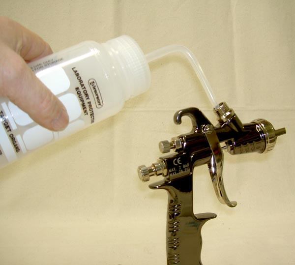 Čistič stříkacích pistolí GRACO, objem: 1000ml